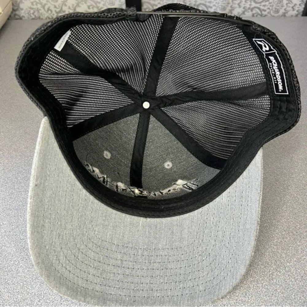 Richardson style 511 W Harvest & Hive Trucker Hat‎